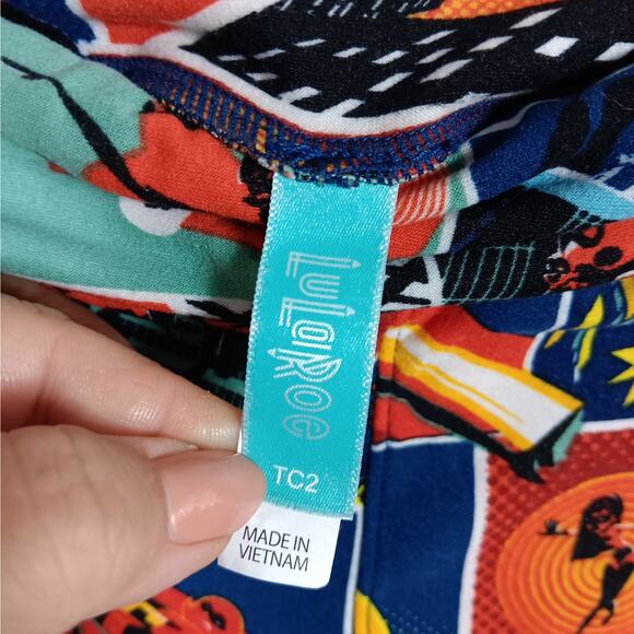 LulaRoe The Incredibles Leggings Orange and Blue Graphic Size TC2 - Picture 5 of 7
